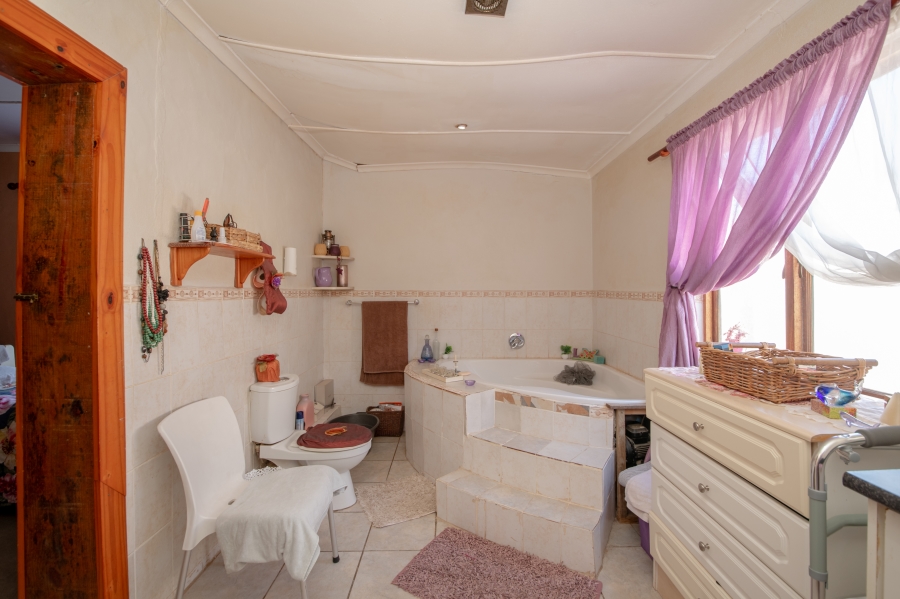 2 Bedroom Property for Sale in Bot River Avenues Western Cape